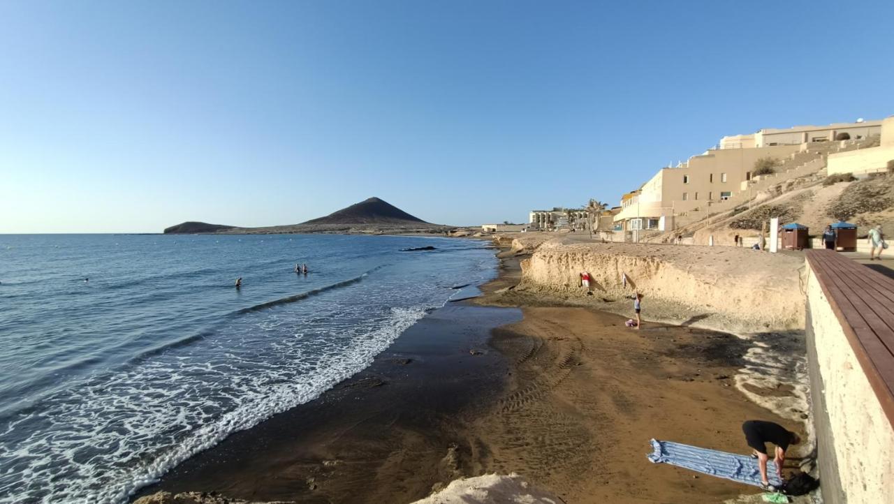 Views Of El Medano Beach, Two Екстер'єр фото